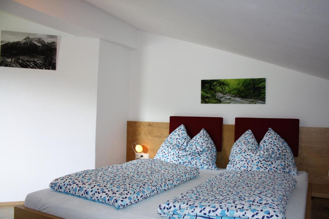 Stockingbauer Villa ลีโอกัง ภายนอก รูปภาพ